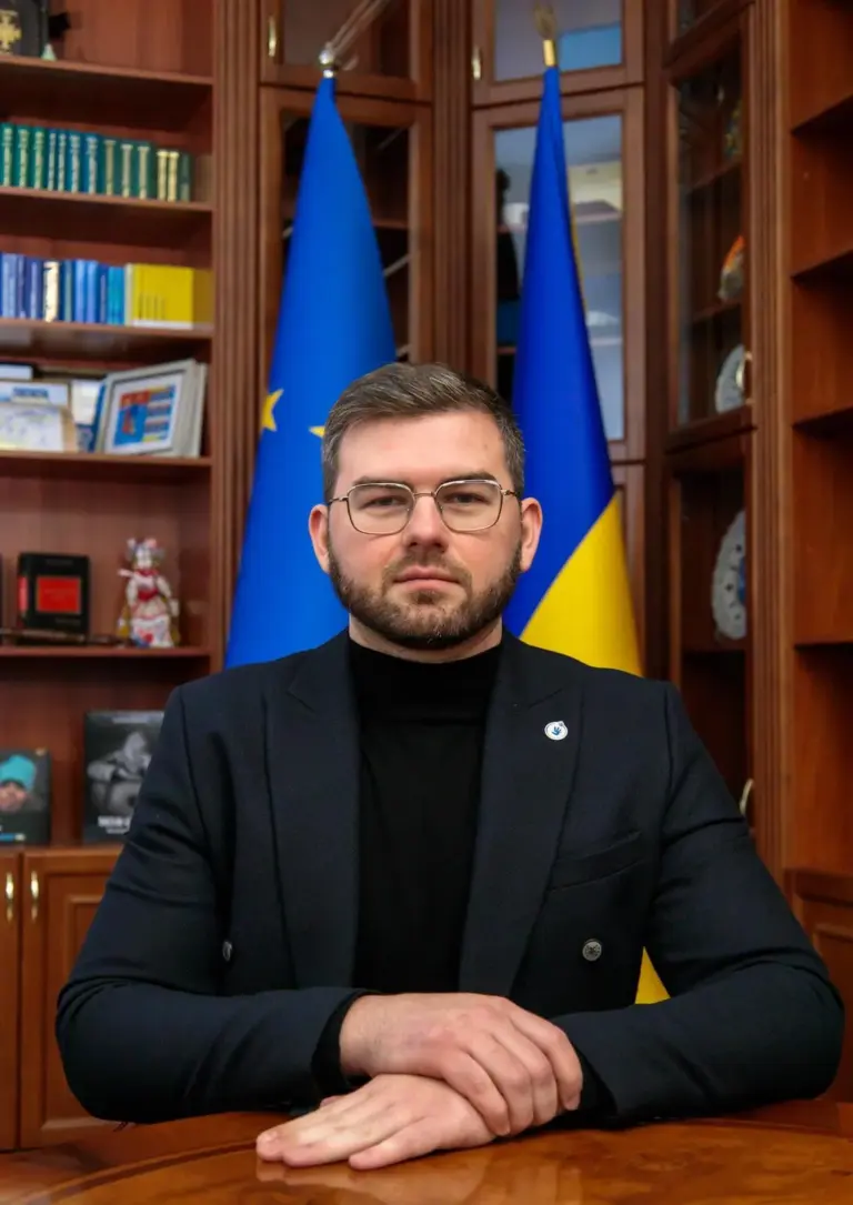 Зображення для 'Круцюк Антон Володимирович'